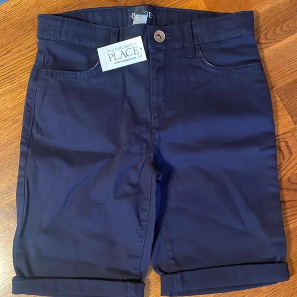 🌸NWT THE CHILDREN’S PLACE Girls Roll Cuff Stretch Shorts - size 10